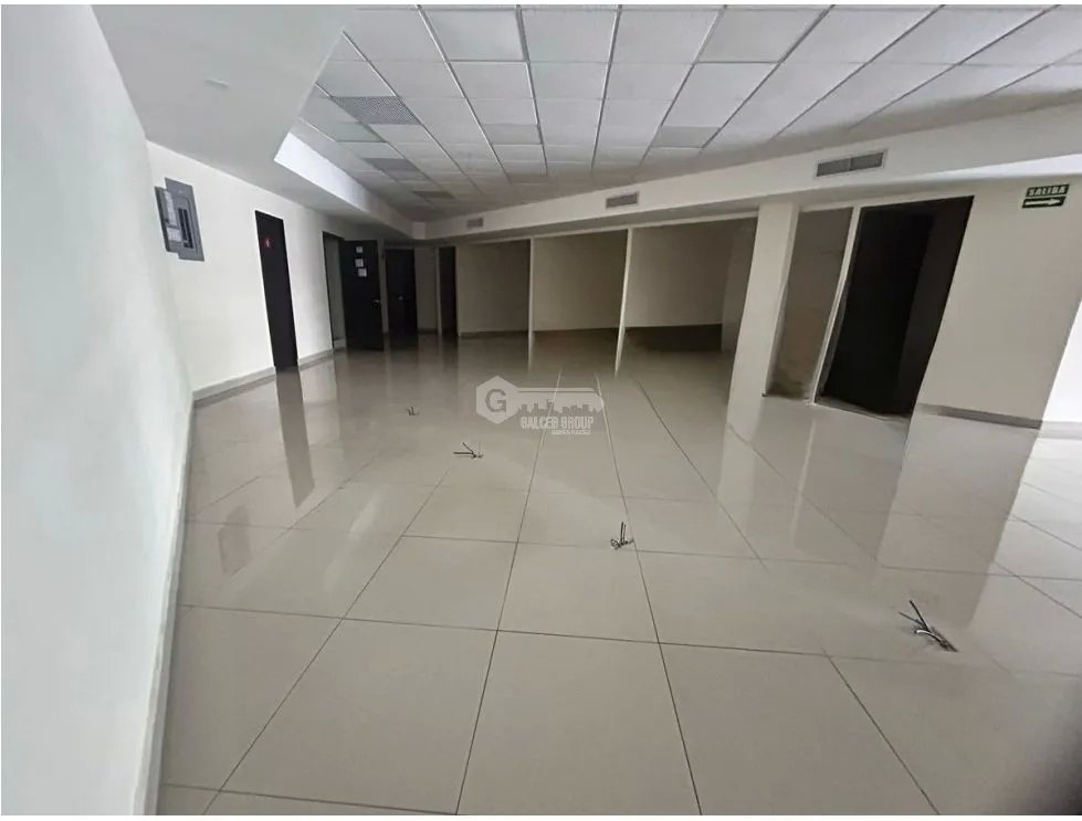 LOCAL COMERCIAL / EL DORADO / 550 M2 / 2 NIVELES / VIA PRINCIPAL JC