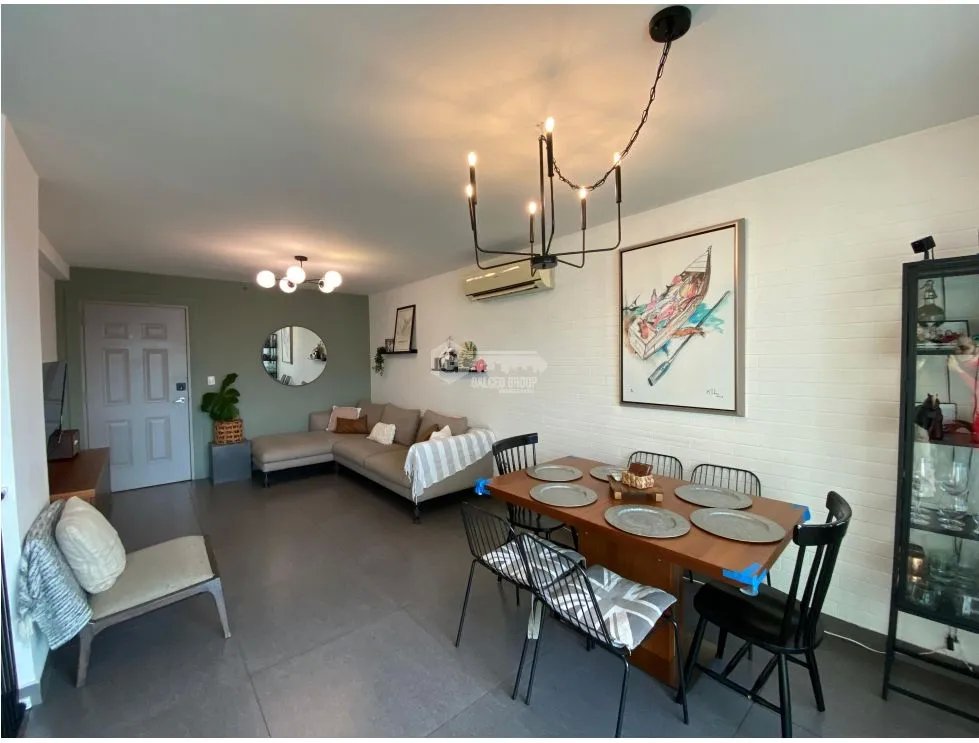 CONDADO DEL REY / KINGS PARK / 97M / 2 HABITACION / BALCON