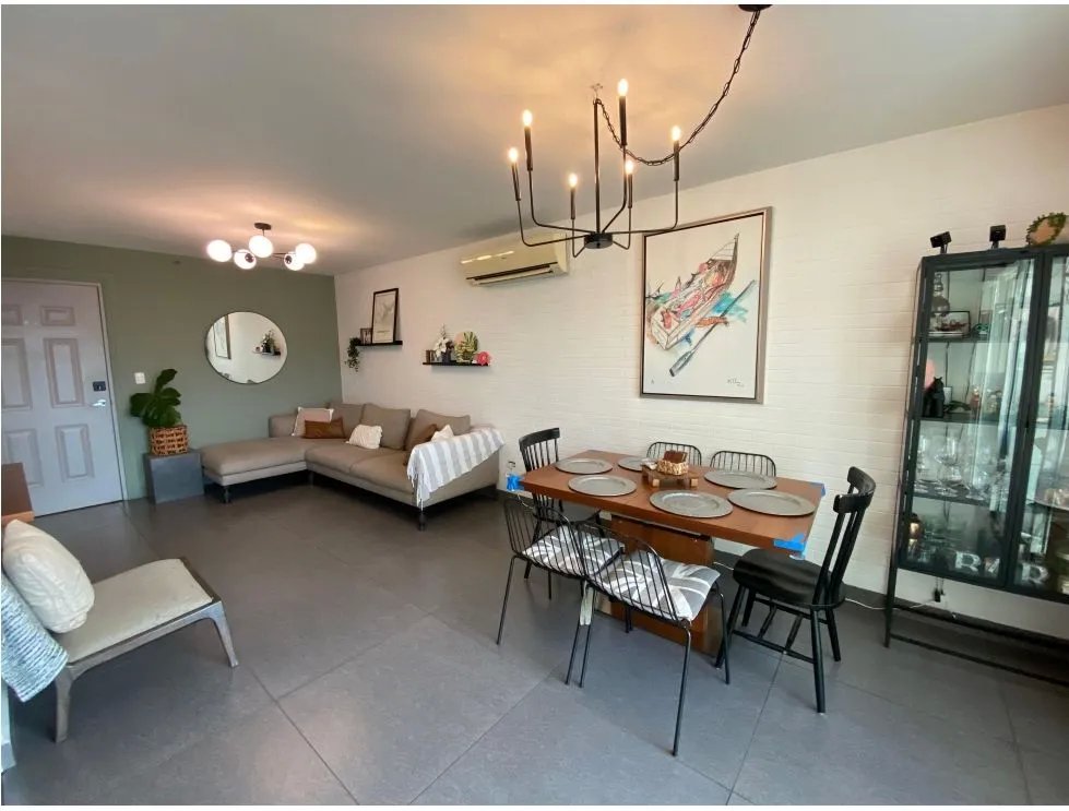 CONDADO DEL REY / KINGS PARK / 97M / 2 HABITACION / BALCON