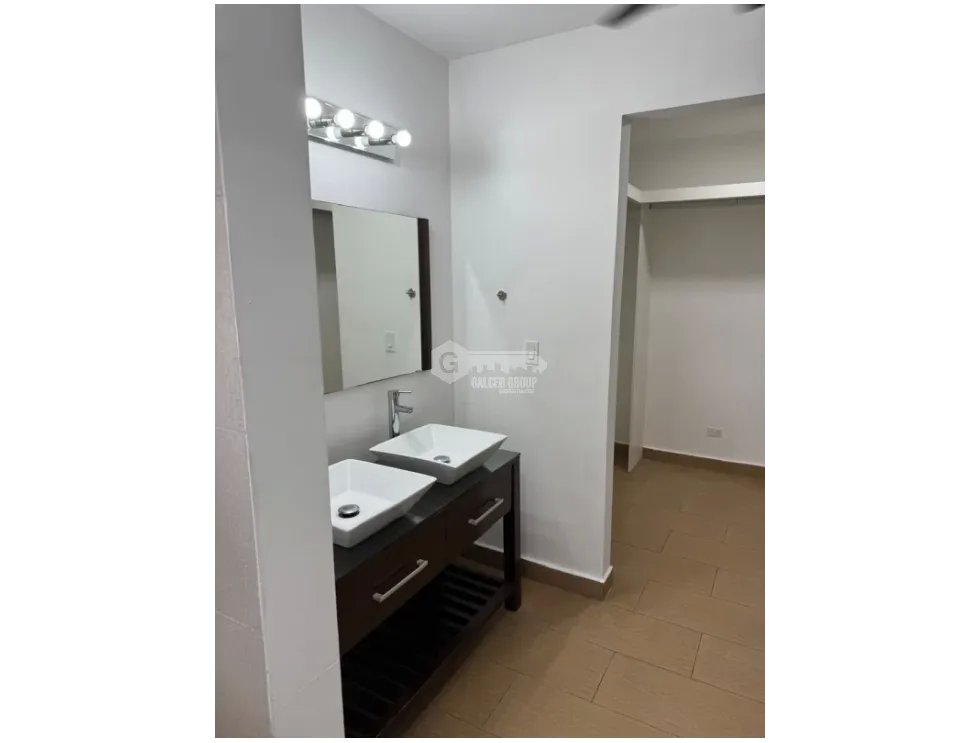 Apartment for sale in Via Argentina