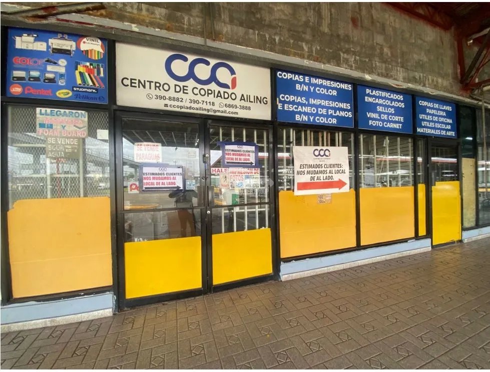 LOCAL COMERCIAL / CERRO VIENTO / 360M / DIVISION / DOS NIVEL / ESQUINA