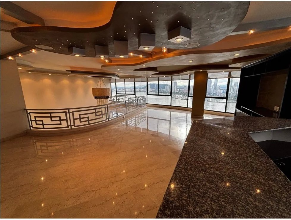 PUNTA PAITILLA / MAR PLATA / PENTHOUSE / 504M / 3 HABITACION / 2 NIVEL