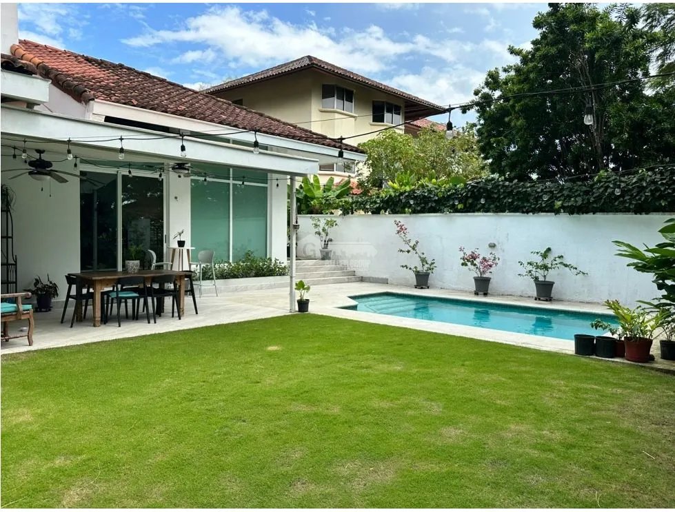 ALBROOK / 500M / 5 HABITACION / 3 NIVEL / PISCINA / TERRAZA