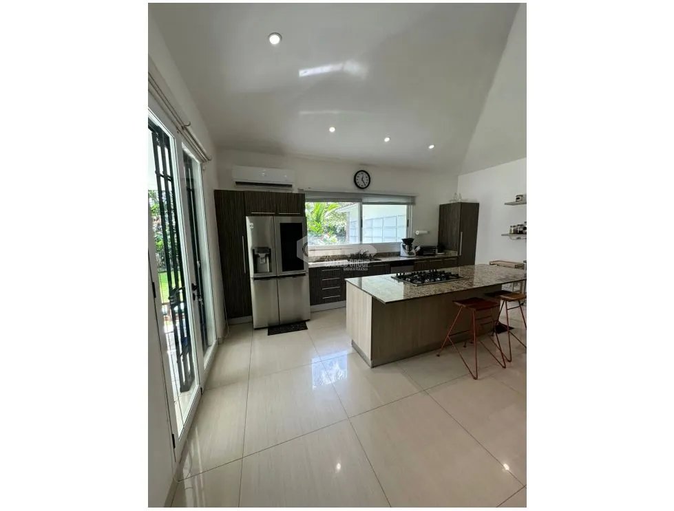 ALBROOK / 500M / 5 HABITACION / 3 NIVEL / PISCINA / TERRAZA