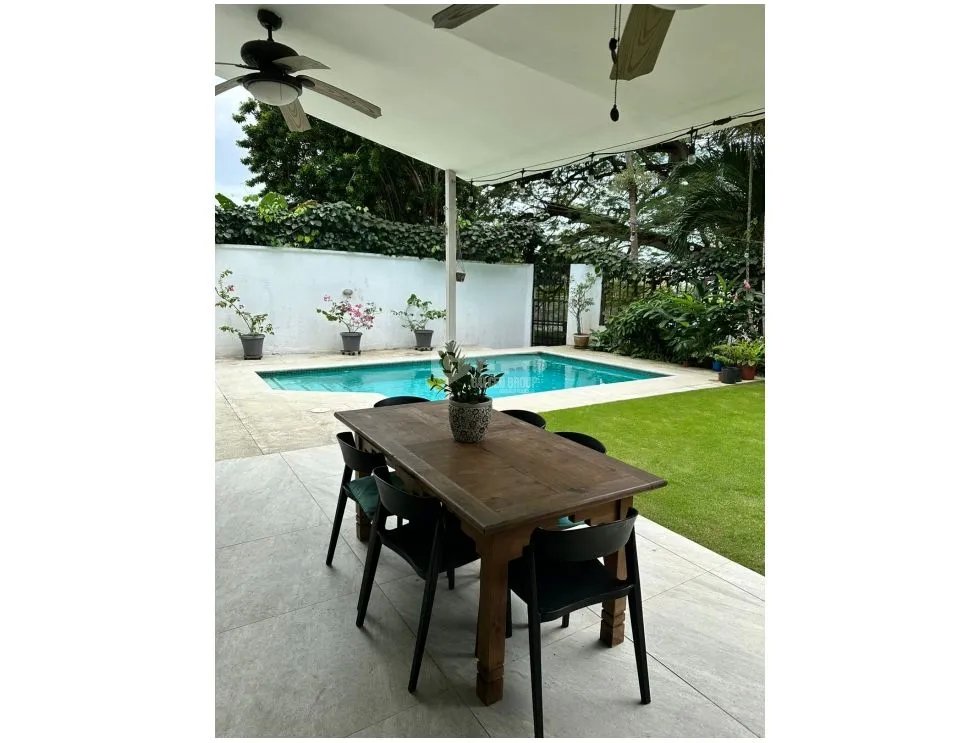 ALBROOK / 500M / 5 HABITACION / 3 NIVEL / PISCINA / TERRAZA