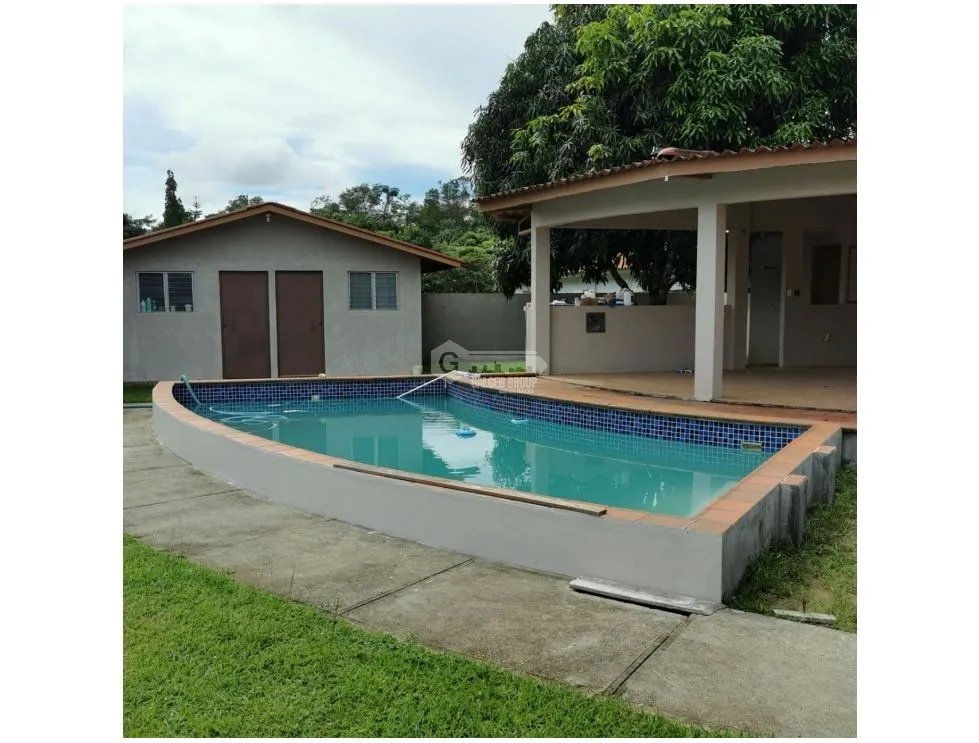 PACORA / UTIVE / 1000M / 5 HABITACION / PISCINA / BALCON / BOHIO /KU