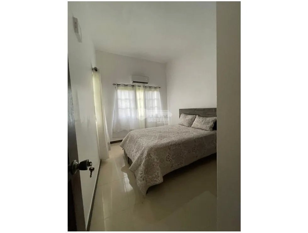 CERRO AZUL / EL VIGIA / 1700 M2 / AMOBLADO / LINEA BLANCA / CASCADA
