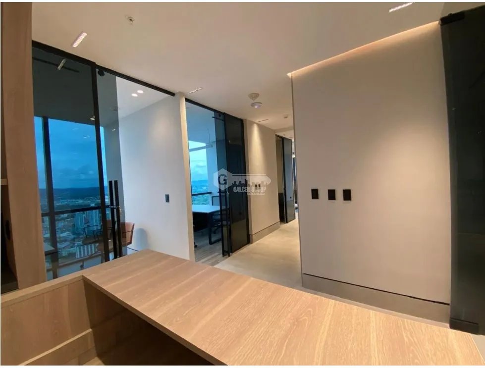 CALLE 50 / TOWER FINANCIAL CENTER / 149 M2 / AMOBLADO / DIVISIONES