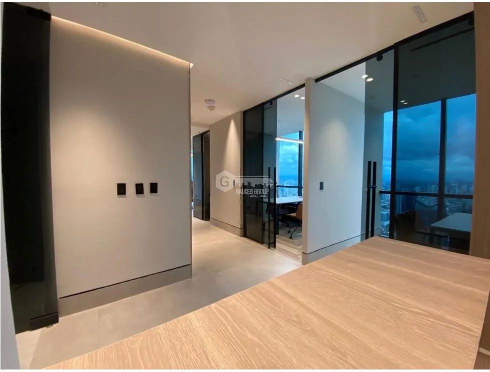 CALLE 50 / TOWER FINANCIAL CENTER / 149 M2 / AMOBLADO / DIVISIONES