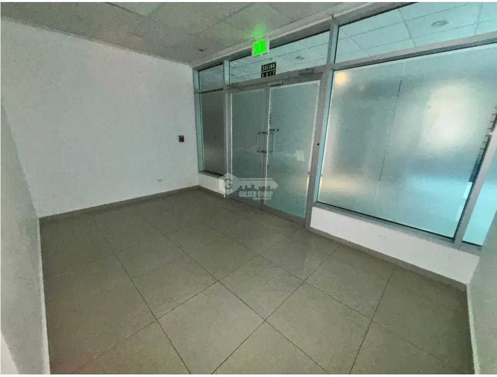 OFICINA / COSTA DEL ESTE / PLAZA REAL  / 290M / DIVISIONES / VACIA