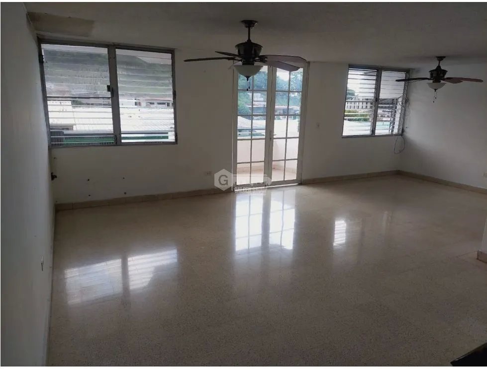 VILLA DE LAS FUENTES / 274M / TRES NIVELES / BALCON