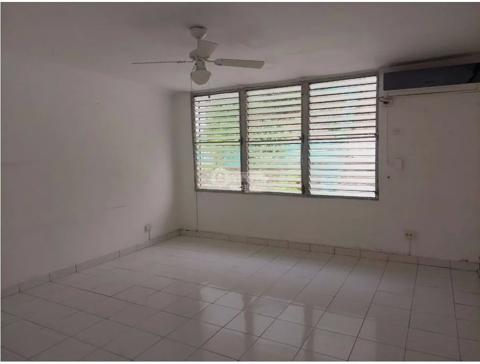 VILLA DE LAS FUENTES / 274M / TRES NIVELES / BALCON