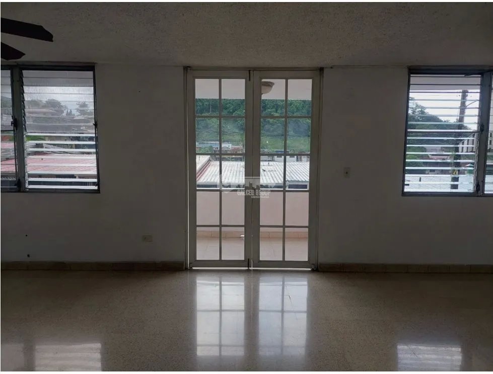 VILLA DE LAS FUENTES / 274M / TRES NIVELES / BALCON