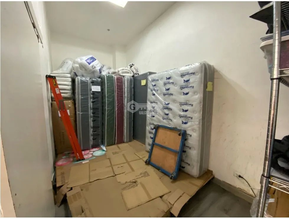 REMATE LOCAL COMERCIAL / WESTLAND MALL / DOS DIVISIONES / PLANTA BAJA