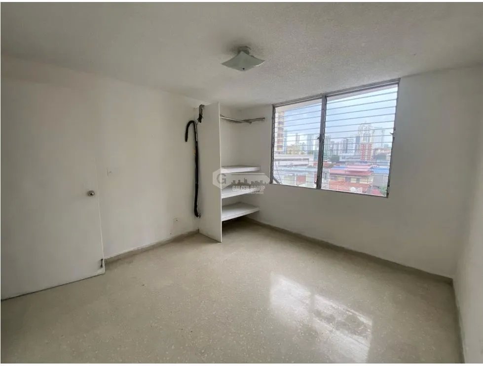 OBARRIO / PH MONACO / 154M / 4 HABITACION +  SERVICIO / 2 PARKING