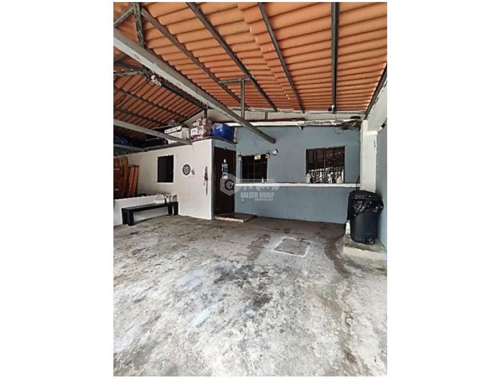 ARRAIJAN / VILLA DE NERY / 200M  / 5 HABITACION /PISCINA PRIVADA