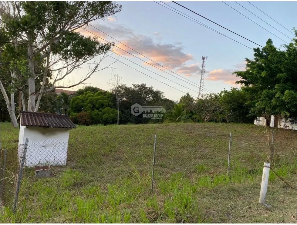 SAN CARLOS / RIO MAR / 1905M / TERRENO PLANO / CERCA DE PLAYA / AG
