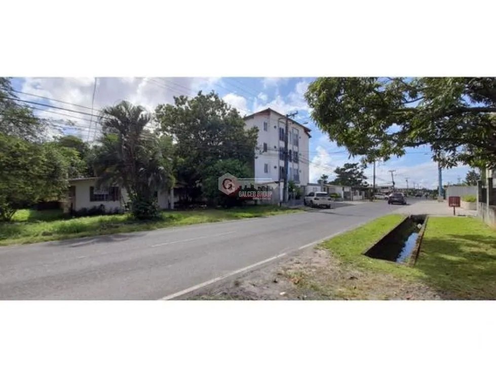 TERRENO COMERCIAL / JUAN DIAZ VIA CIUDAD RADIAL / 800 M2 / YG