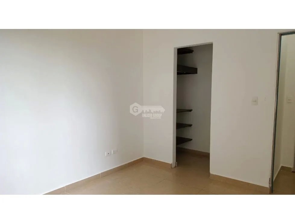 Apartment for sale in Tumba Muerto