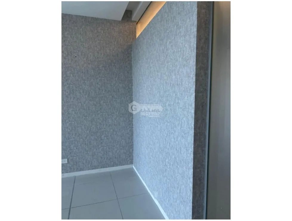 OFICINA  / COSTA DEL ESTE / BOULEVARD DEL ESTE  / 92M2 / VIA PRINCIPAL