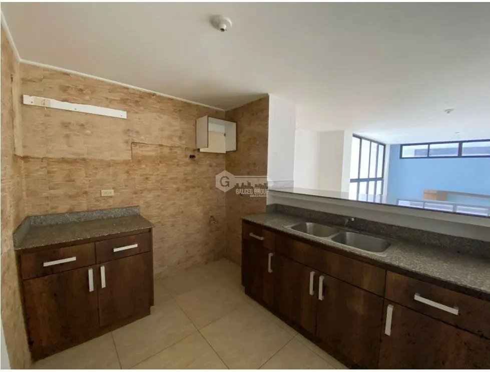 Apartment for sale in Condado del Rey