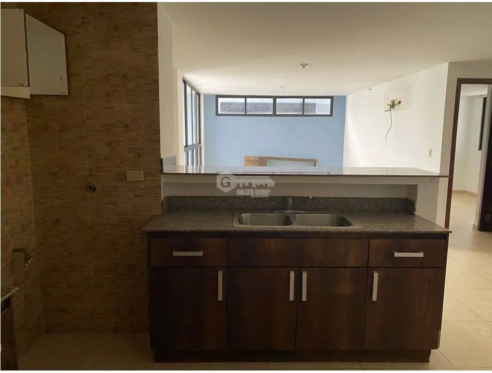 Apartment for sale in Condado del Rey