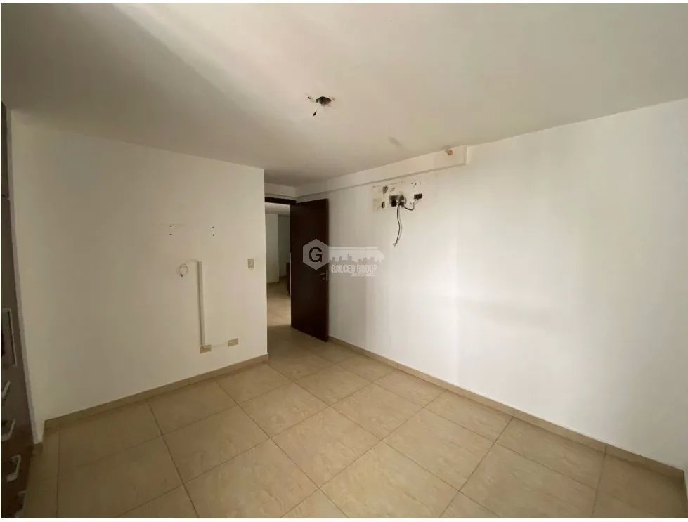 Apartment for sale in Condado del Rey