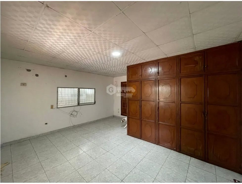 SAN ANTONIO / 1000M2 / 6 HABITACIONES / TERRAZA / ANEXO INDEPENDIENTE