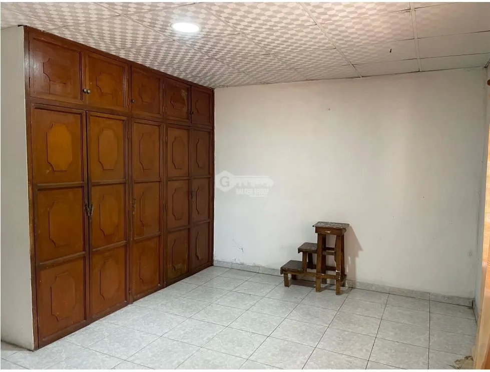 SAN ANTONIO / 1000M2 / 6 HABITACIONES / TERRAZA / ANEXO INDEPENDIENTE