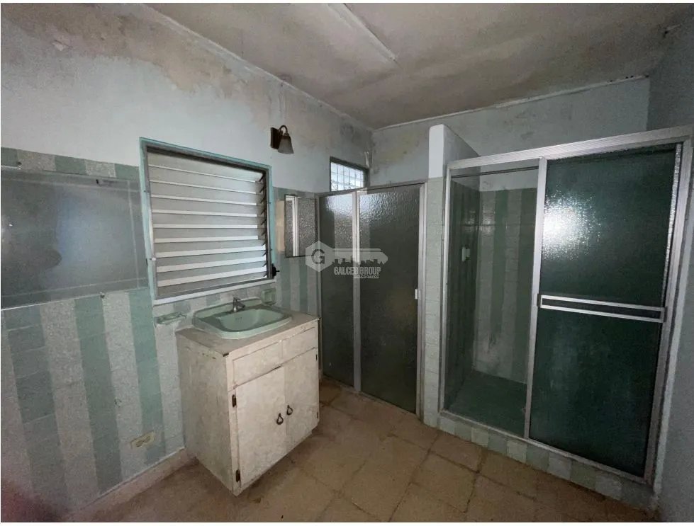 SAN ANTONIO / 1000M2 / 6 HABITACIONES / TERRAZA / ANEXO INDEPENDIENTE