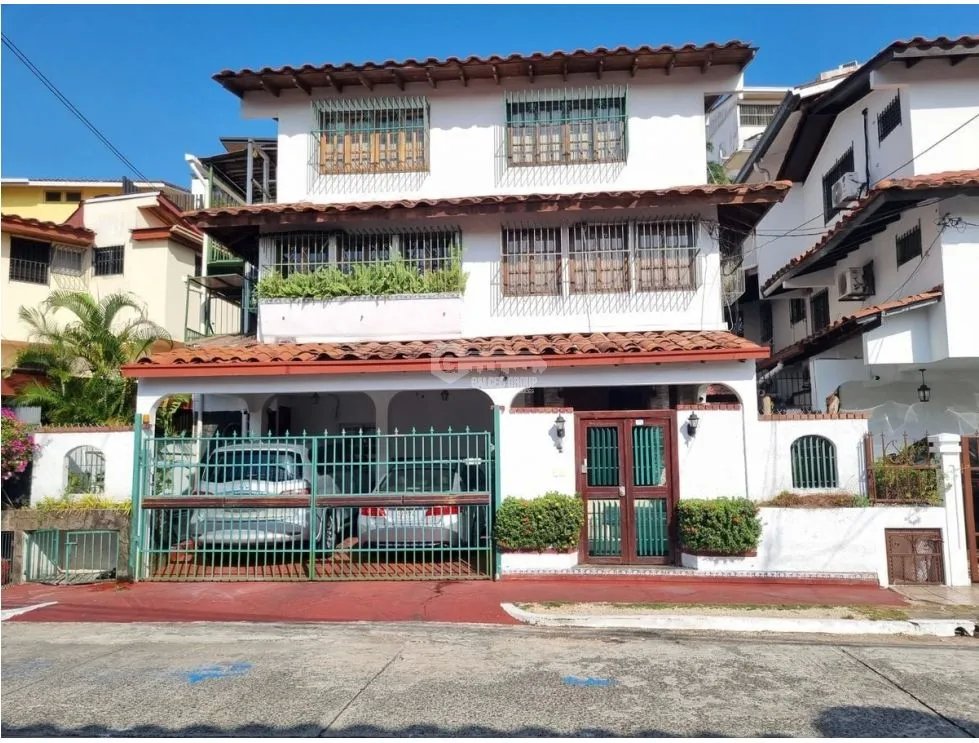 HATO PINTADO / 3 HABITACIONES / 400m2 / 3 TERRAZAS / 3 NIVELES / Y