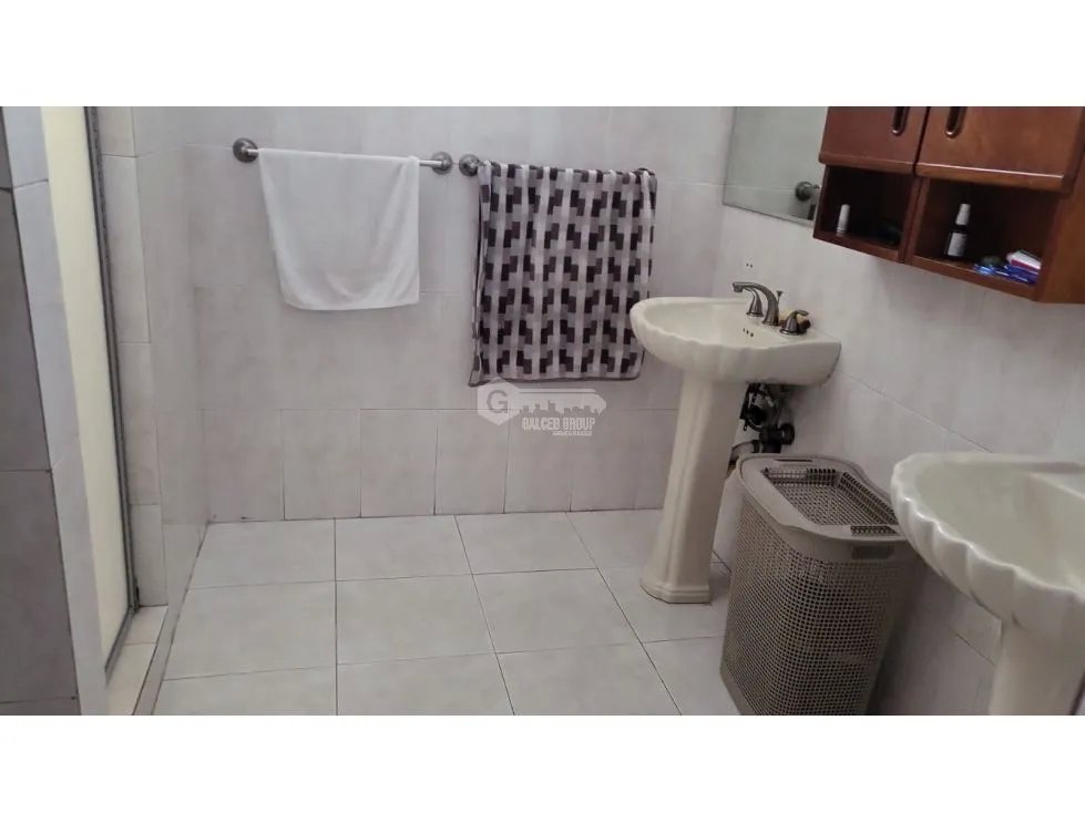 BETANIA / LA ALAMEDA / 2088M / DOS NIVELES  / PISCINA / 10 PARKIN