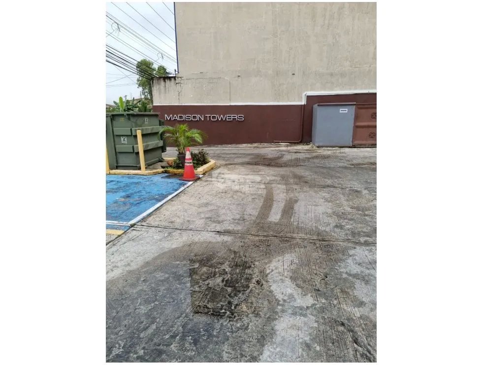 LOCAL COMERCIAL / PH MADISON TOWERS / 42M2 / PLANTA  ALTA