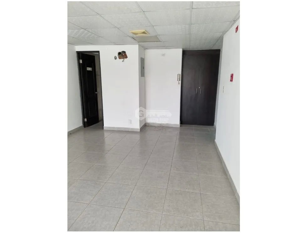 LOCAL COMERCIAL / PH MADISON TOWERS / 42M2 / PLANTA  ALTA