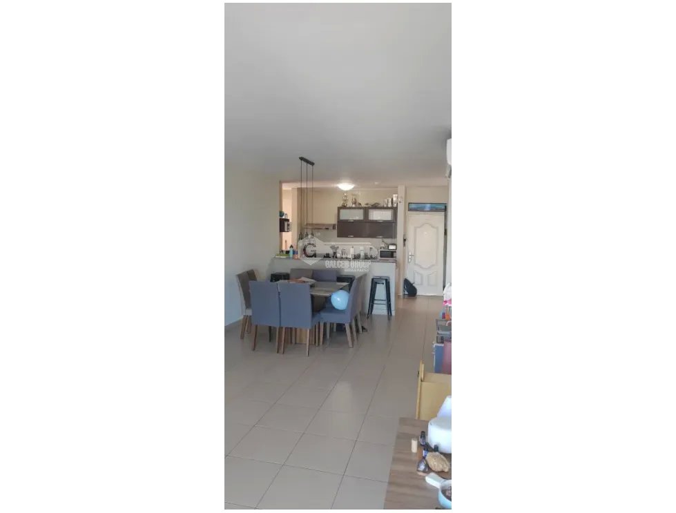 Apartment for sale in Via Porras