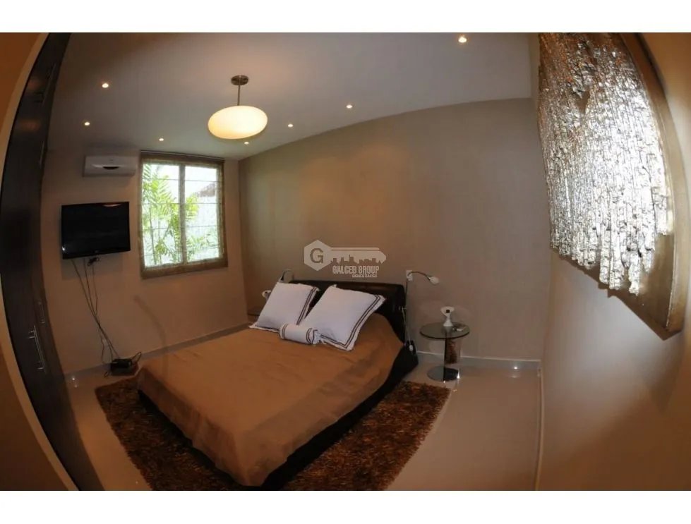 PLAYA BLANCA / 900M2 / 9 HABITACION / 10 BAÑOS / 2 JACU / PISCINA