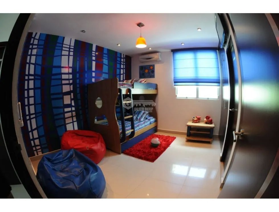 PLAYA BLANCA / 900M2 / 9 HABITACION / 10 BAÑOS / 2 JACU / PISCINA