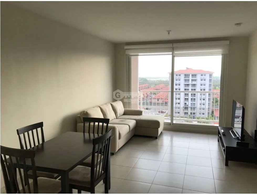 TORRES DE VERSALLES II / 95M / AMOBLADO / 2 BALCONES / 3 HAB