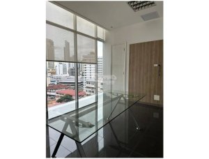 OFICINA / BELLA VISTA / PH HABITAT PLAZA / 180m2 / AMOBLADA