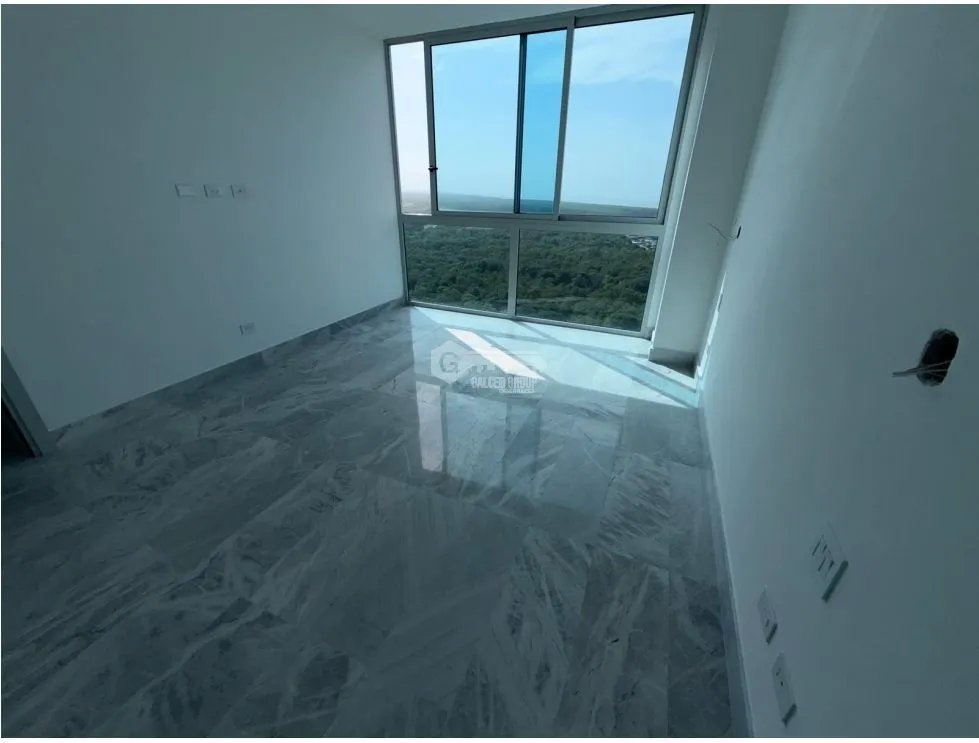 SE VENDE APARTAMENTO EN SANTA MARIA 162M 3 HABITACIONES Y BALCON