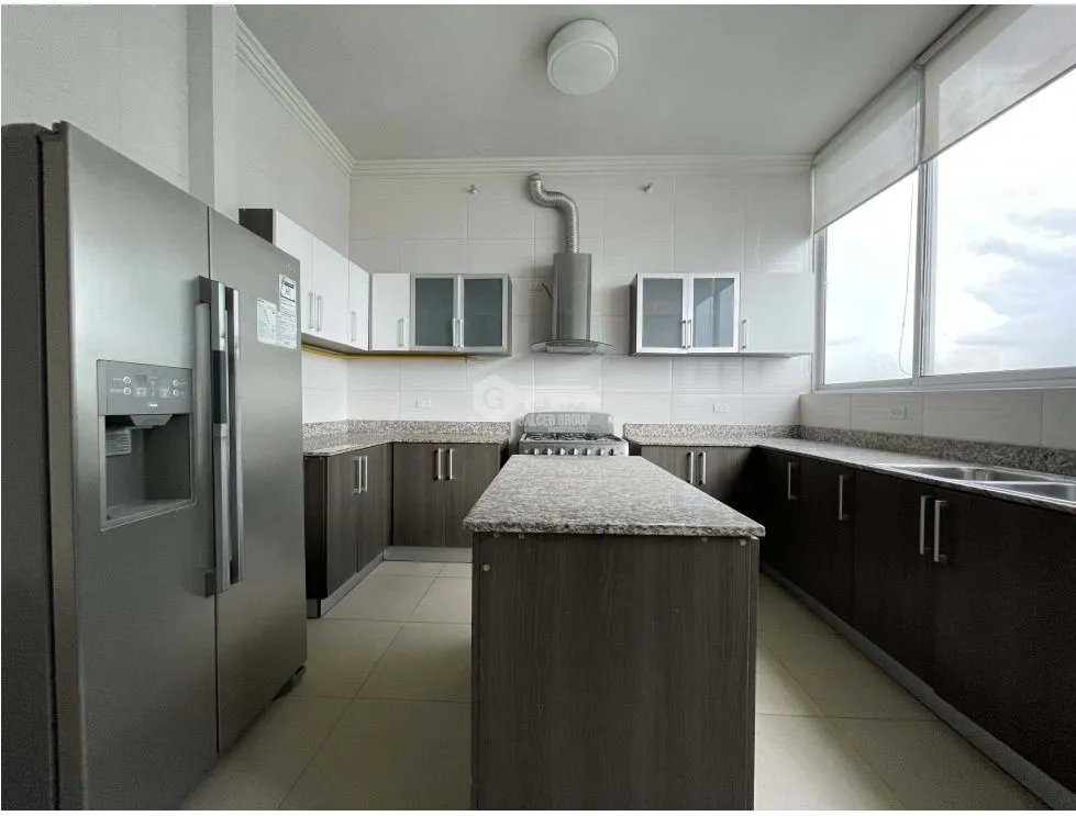 Apartment for sale in Costa del Este