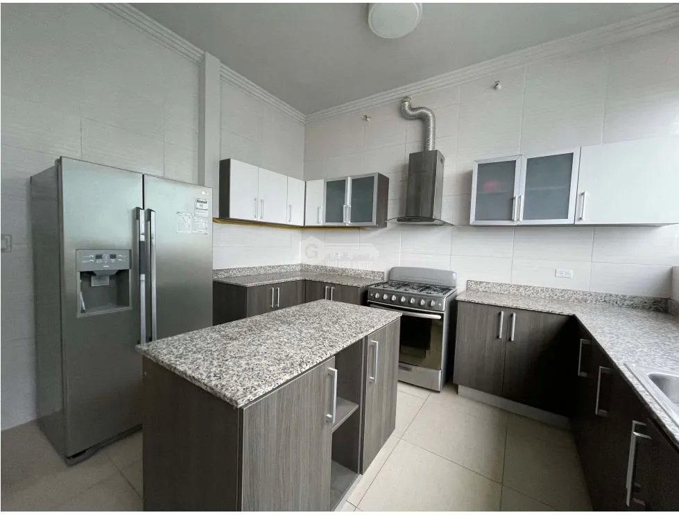 Apartment for sale in Costa del Este