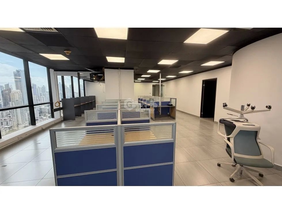 PLAZA BANCO GENERAL / CALLE 50 / 175M / DIVISIONES / AMOBLADA
