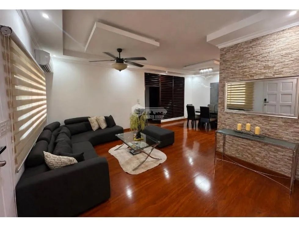 ANCON / ALBROOK / 742M / 4 HABITACIONES / 3 BAÑOS / PATIO / JARDIN