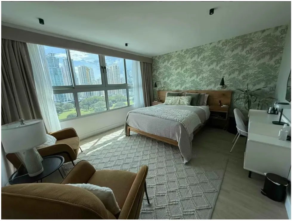 SE ALQUILA EN COSTA DEL ESTE PH VERTIKAL 170 M2 SEMI-AMOBLADO