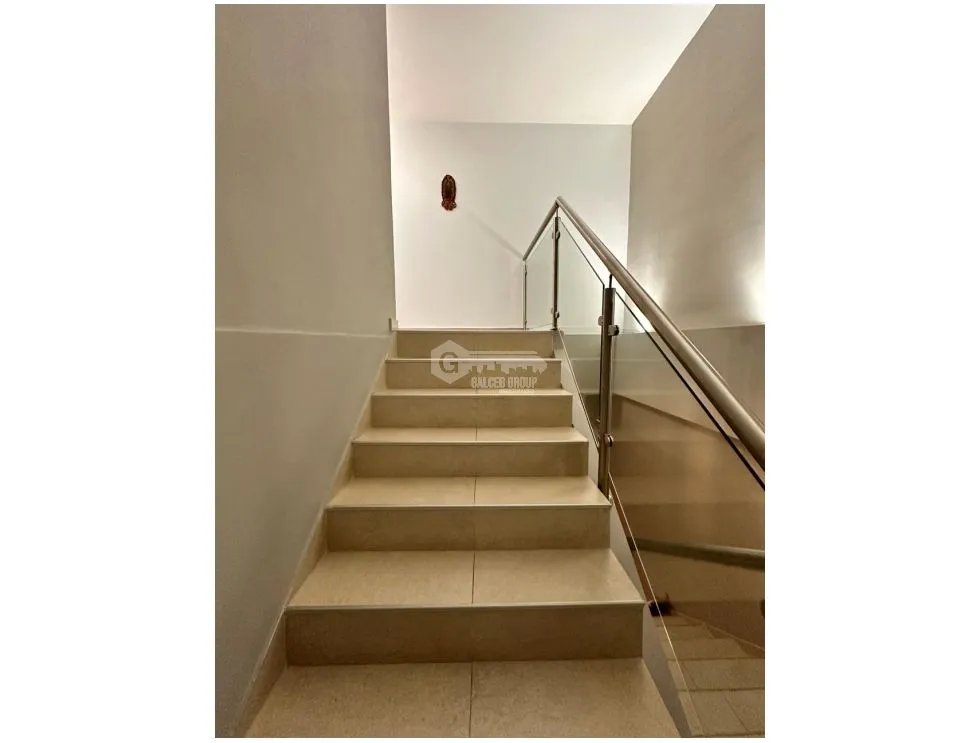ALTOS DEL BOSQUE / EL DORAL / 4 HABITACIONES / 320m2 / AMPLIA TERRAZA