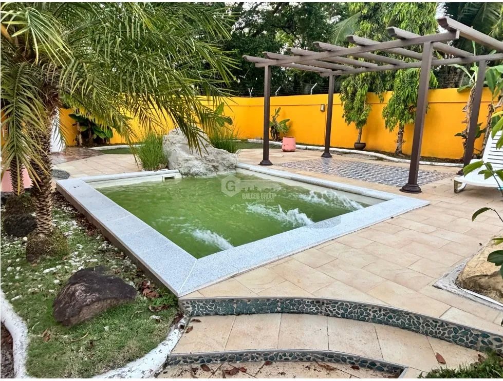 Single Family House for sale in Colon