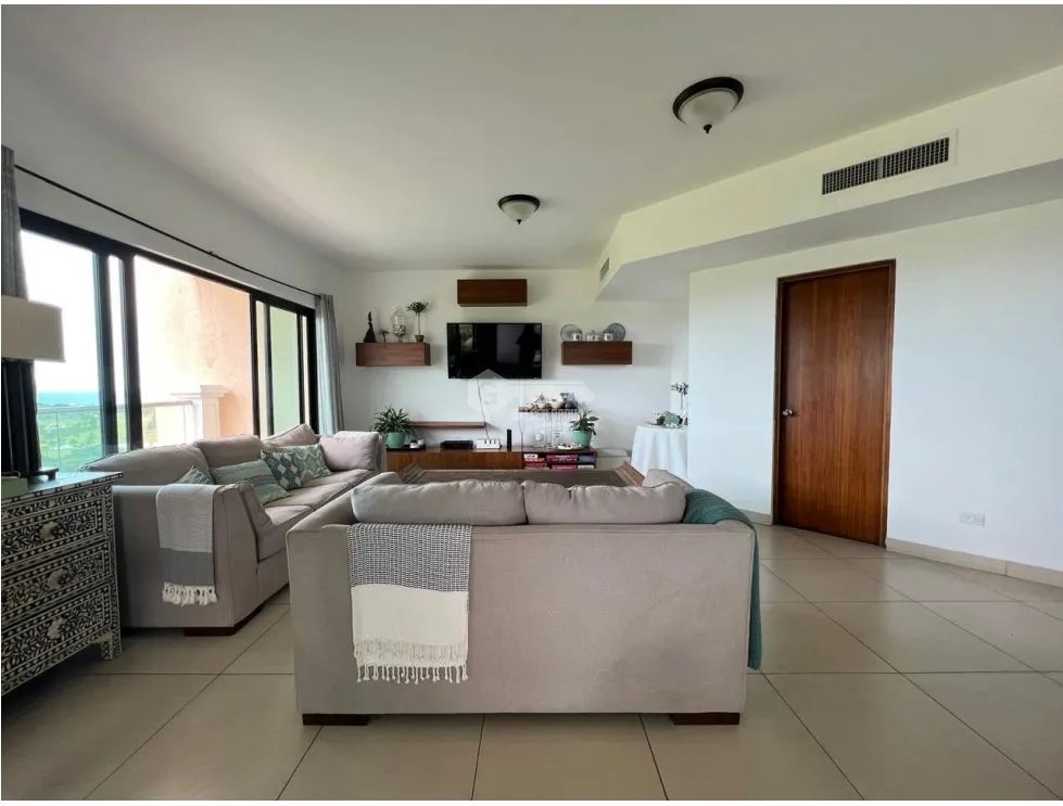 SAN CARLOS / VISTAMAR / PH LAS OLAS II / 313m2 / 3 HABITACIONES YG