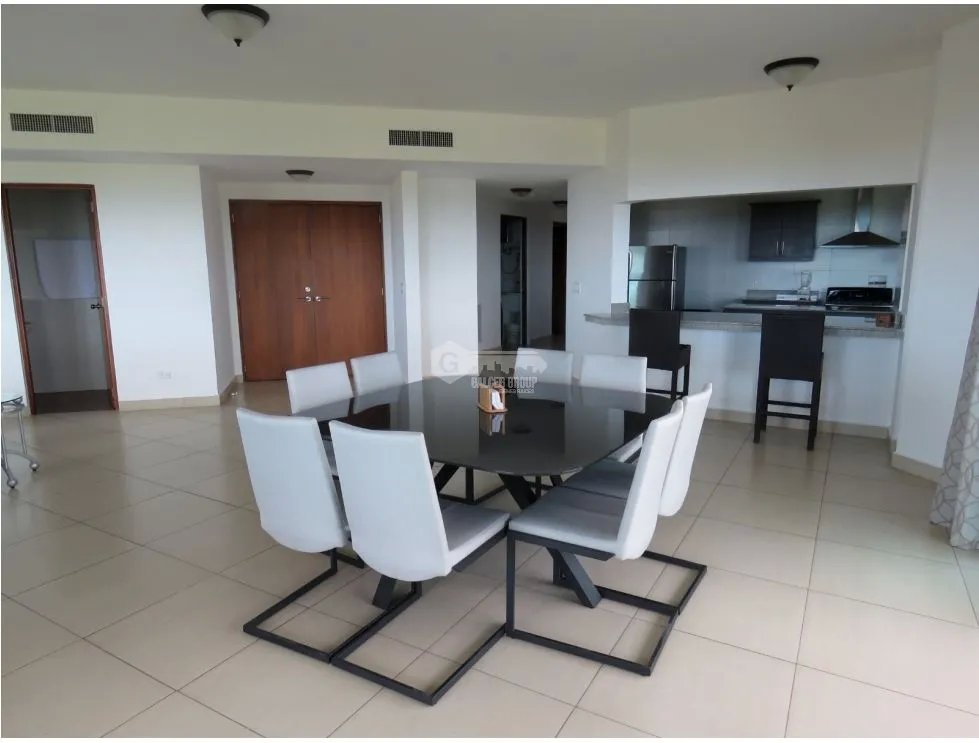 SAN CARLOS / VISTAMAR / PH LAS OLAS II / 313m2 / 3 HABITACIONES YG