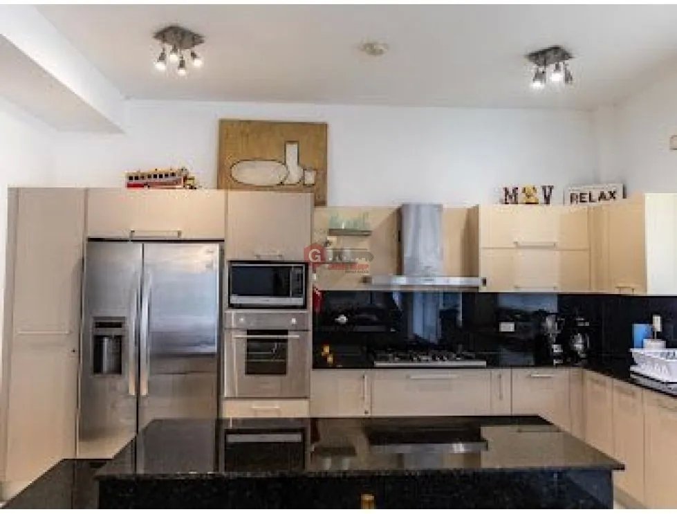 Single Family House for sale in San Carlos